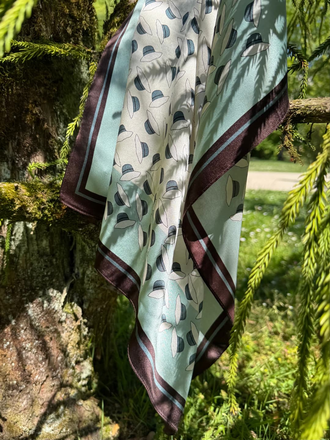 Carré de soie Cléo